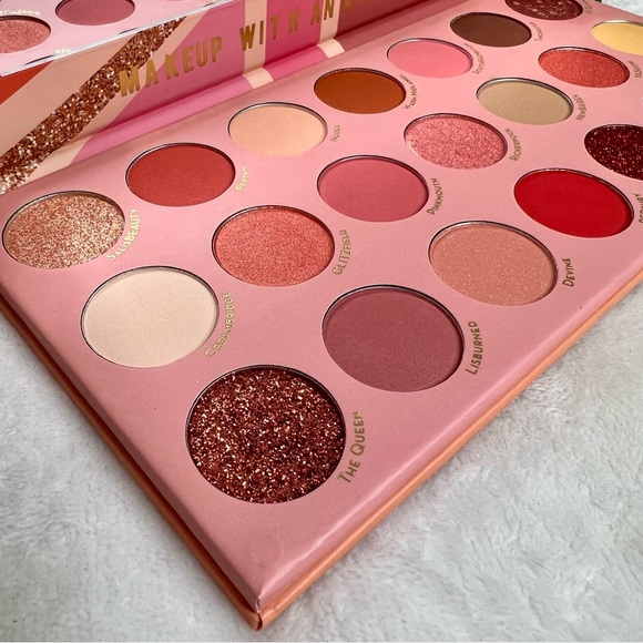 RUDE NEW Eyeshadow Palette United Peachy Nudes 21 Colors Vegan Friendly NWT - Picture 7 of 16